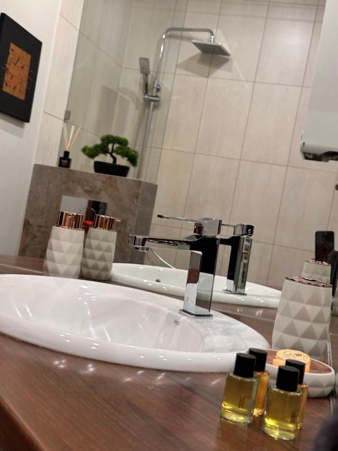 Be Inn - Luxury Apartment Gliwice Eksteriør bilde